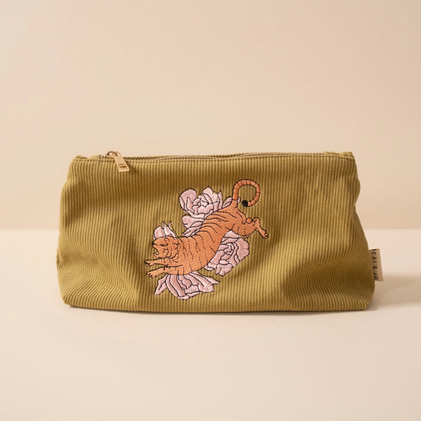 Pillar & Travel Pouch Combo